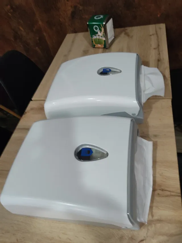 Dispensadores de toallitas para baño