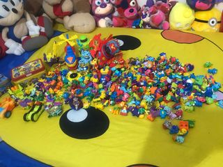 Lote Super Zings: Coches, Muñecos y Naves