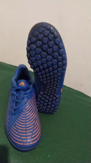 Zapatillas Adidas Predator Multitacos 39.5