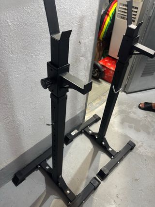 Soportes Ajustables para Barra Gimnasio
