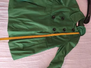 Gabardina verde mujer