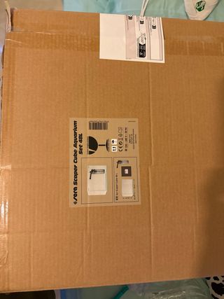 Acuario Scaper Cube 48L con filtro Sera