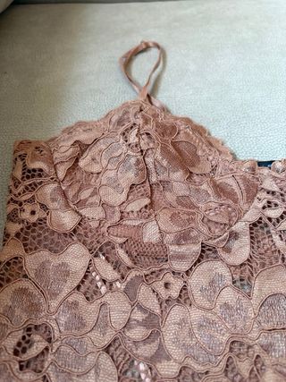 Top encaje forro pecho L