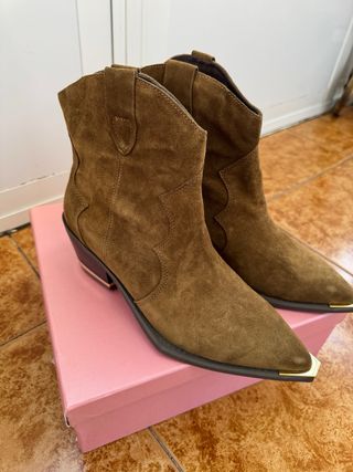 Botines Ante Alma en Pena Talla 40 Nuevos