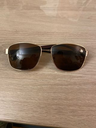 Gafas de sol Emporio Armani doradas