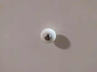 Mueble de entrada blanco con cristal