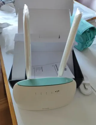 Router SIM Tenda 4G09 AC1200 Dual-band 4G+ LTE