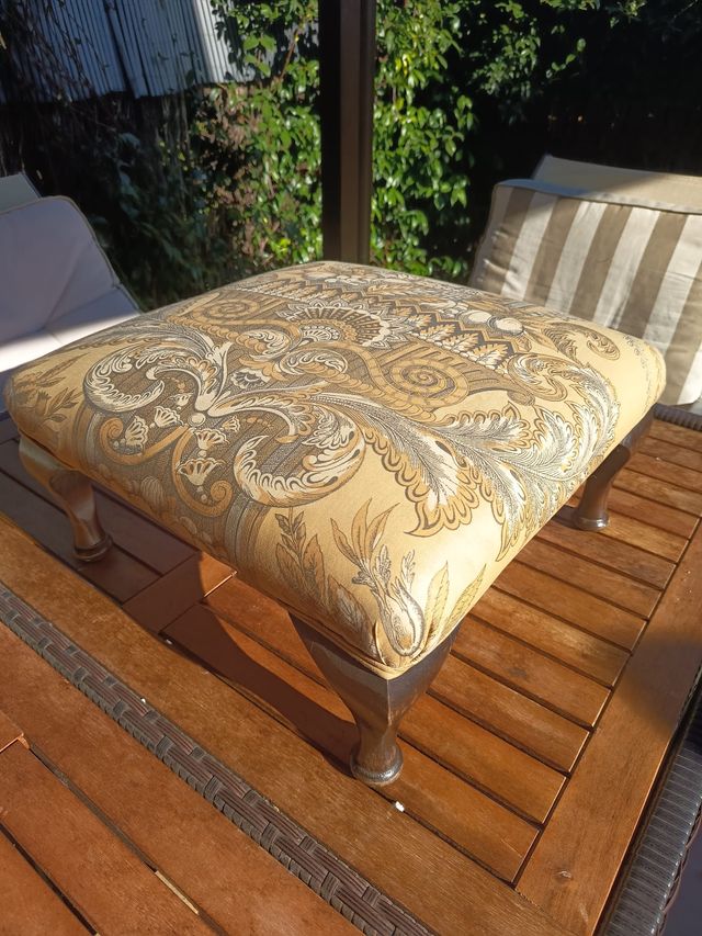 Taburete otomano vintage estilo victoriano