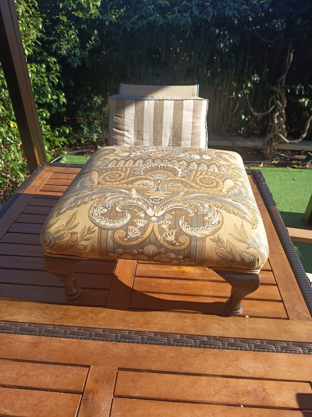 Taburete otomano vintage estilo victoriano