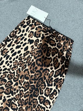 Falda larga Zara estampado leopardo