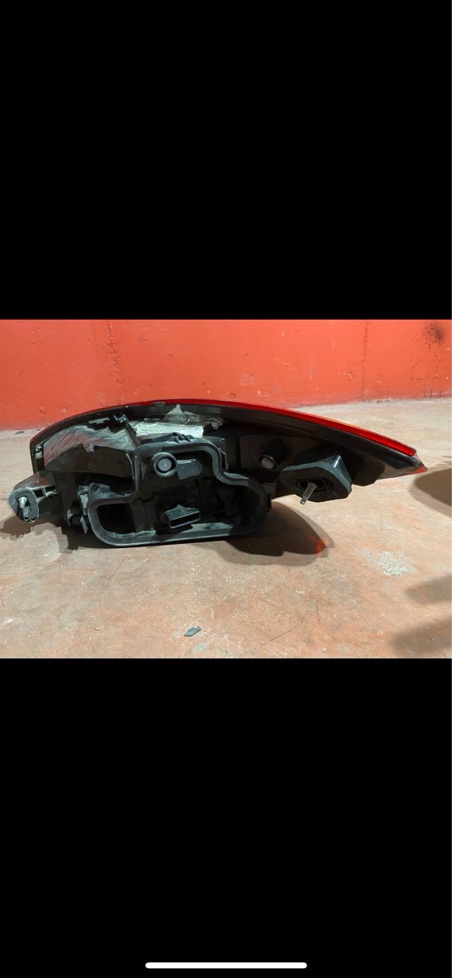 Piloto trasero Renault Megane III (Conductor)sport