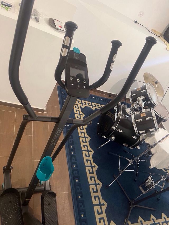 Bicicleta elíptica del Decathlon.