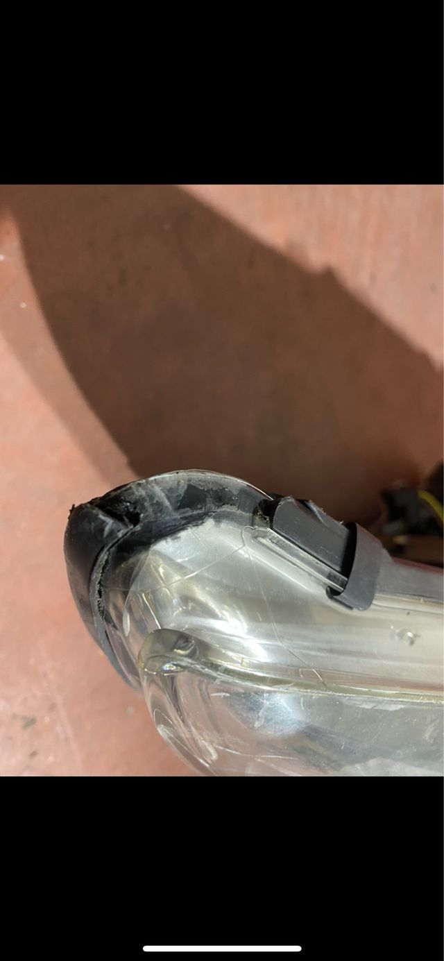 Faro copiloto Renault Megane III