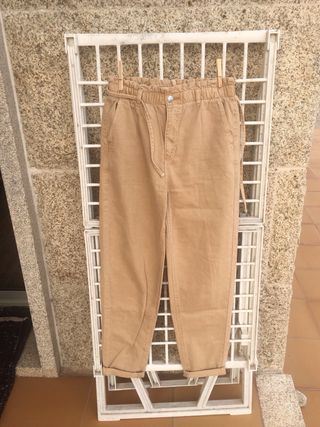 Pantalón beige de tiro alto