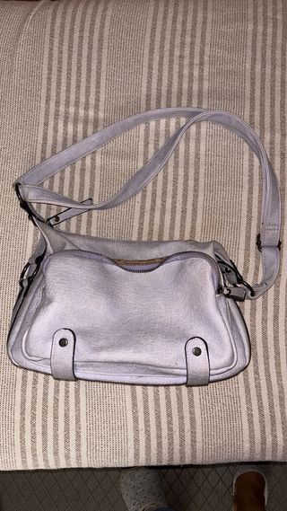 Bolso de mujer púrpura