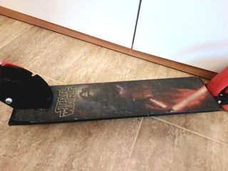 Patinete Star Wars Negro y Rojo