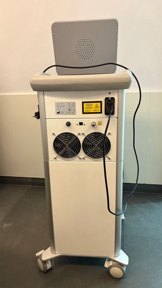 GANGA Láser Diodo Asirox Initia 810nm