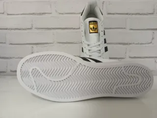 Zapatillas Adidas Superstar Blancas y Negras