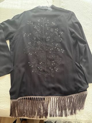 Chaqueta de entretiempo con flecos