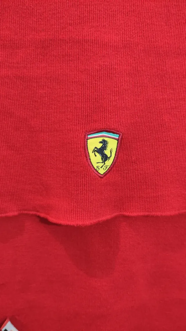Bufanda Ferrari Roja