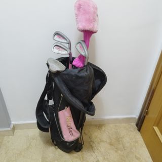Bolsa y palos de golf infantil