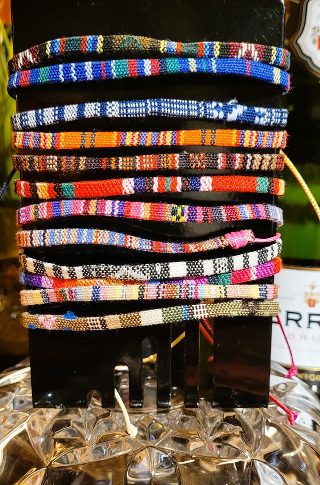 Set di 12 bracciali multicolor etnico Boho Surf