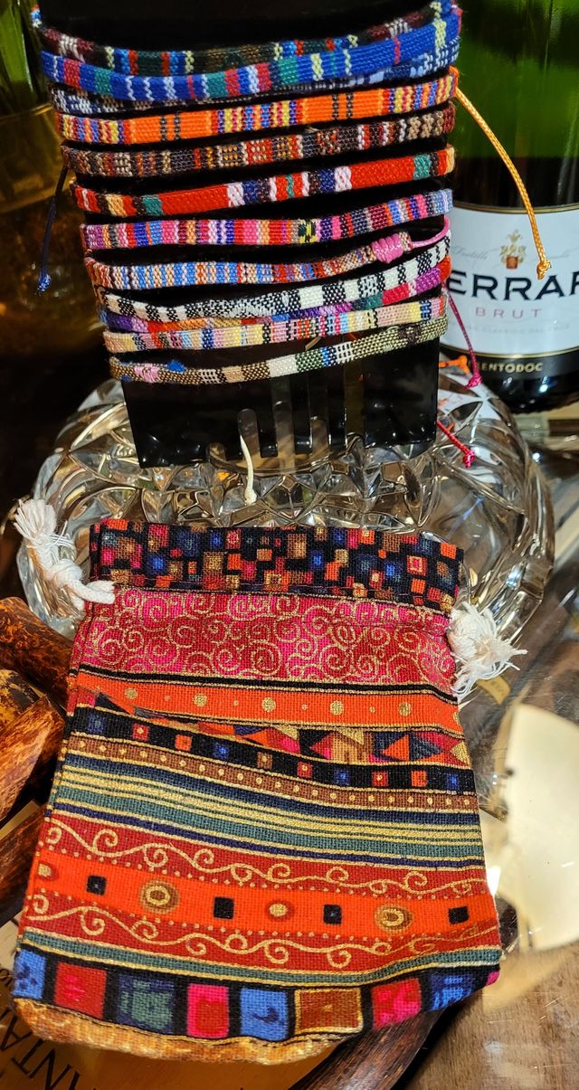 Set di 12 bracciali multicolor etnico Boho Surf