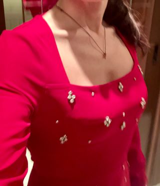 Tubino rosso elegante con strass