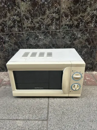 Microondas Orbegozo MI 1712, 700 W