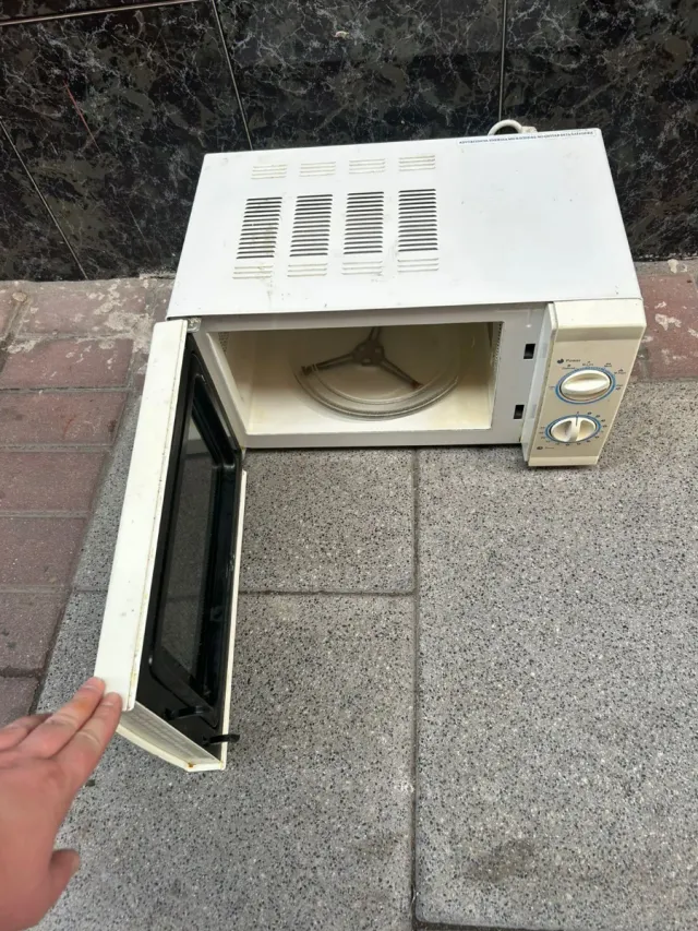 Microondas Orbegozo MI 1712, 1200 W