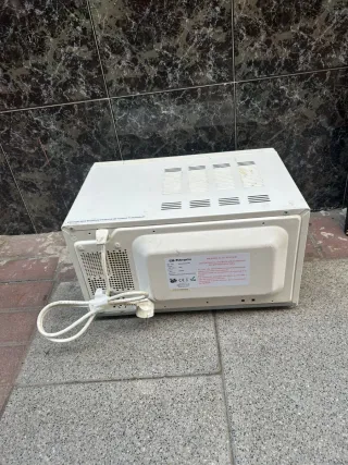 Microondas Orbegozo MI 1712, 700 W