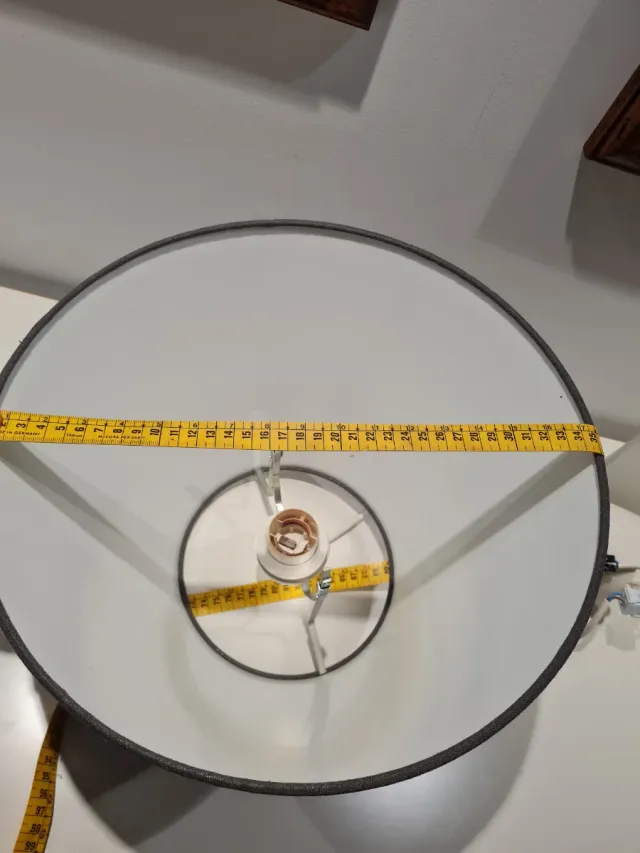 Lámpara de techo gris tela