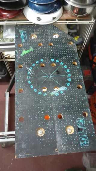 Mesa de trabajo y corte