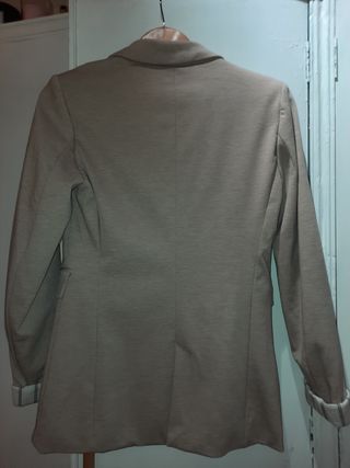 Americana Stradivarius Beige