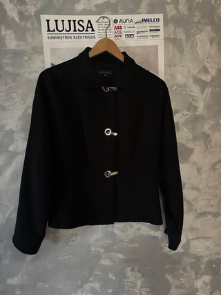 Chaqueta negra elegante