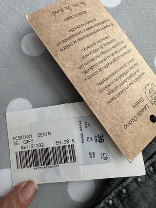 Pantalón vaquero gris Scalpers