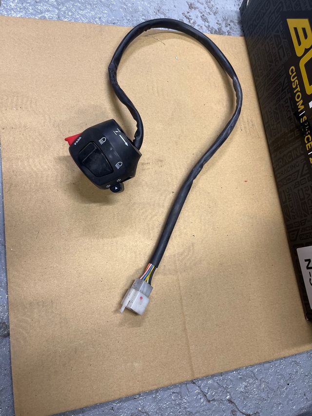 Piña luces Derbi GPR 50