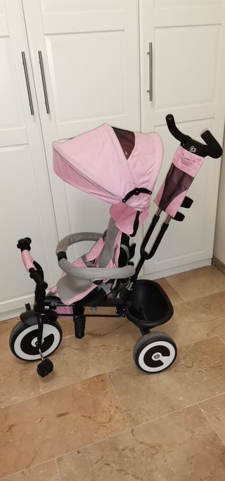Triciclo niña Kinderkraft rosa.