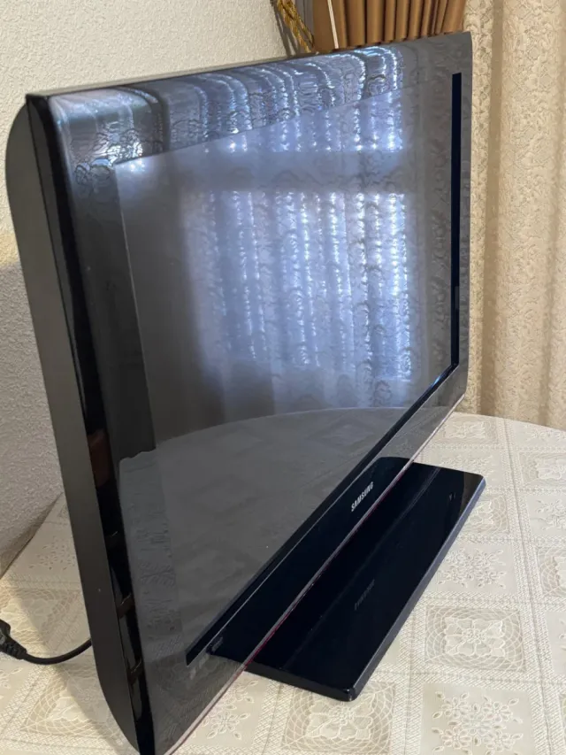 Televisión Samsung Negra