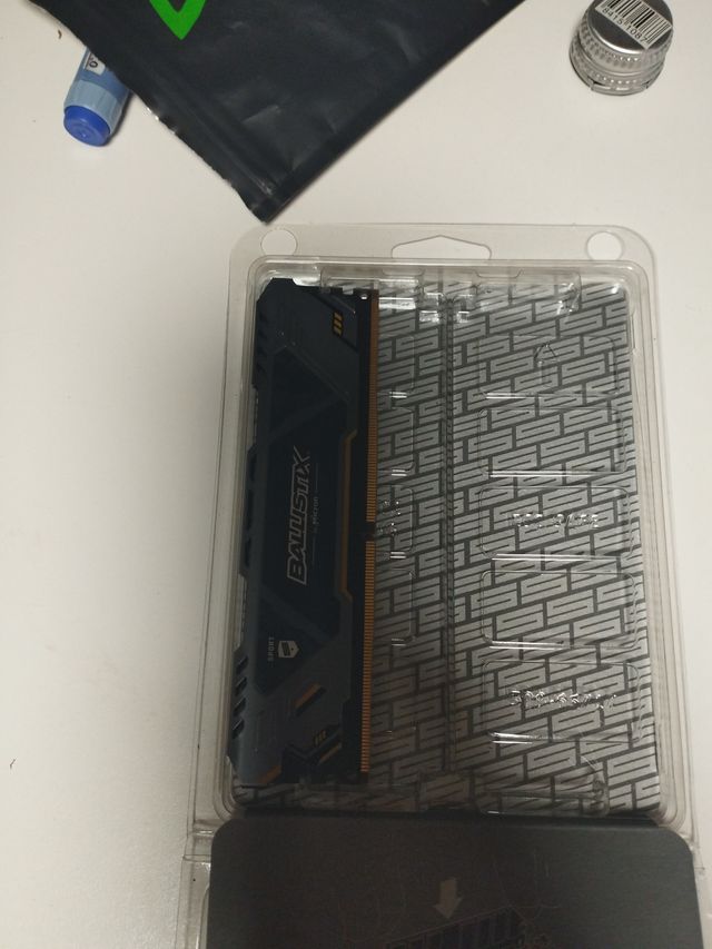 Memoria RAM Ballistix Sport DDR4 8GB 3000MHz