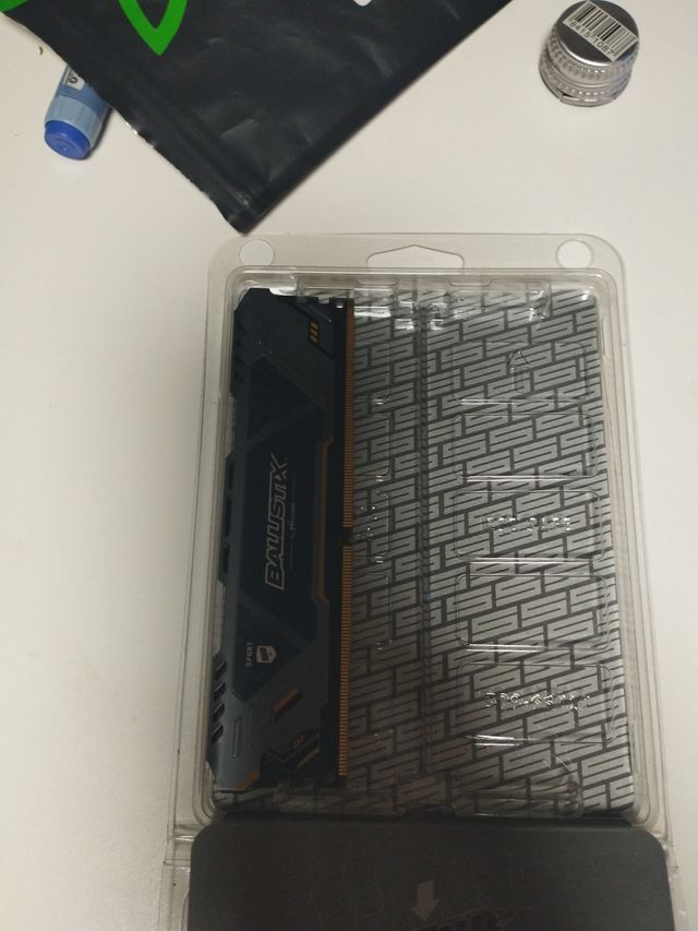 Memoria RAM Ballistix Sport DDR4 8GB 3000MHz