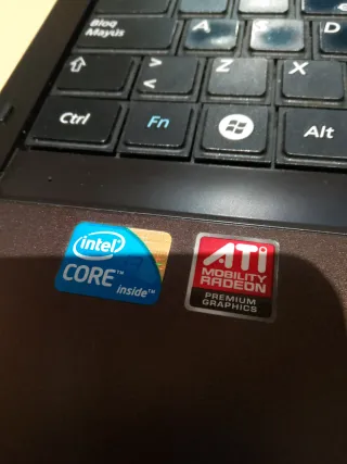 Portátil Samsung i3
