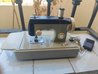 Lote 3 Máquinas de Coser Juguete