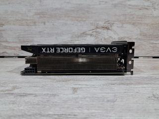 Nvidia RTX 2060 6GB (Para reparar o piezas)