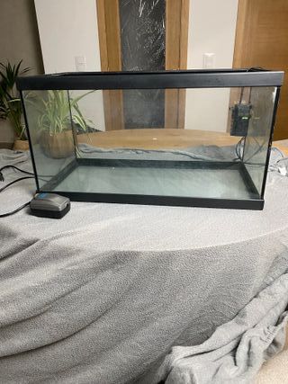 Acuario 60L con accesorios