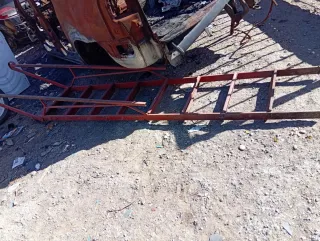 Escalera metálica para altillo