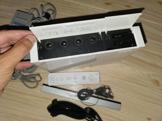 Nintendo Wii + Acesorios