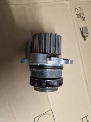Bomba de agua Golf 4 1.9 TDI