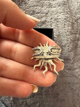 Anillo de plata diseño sol ) hecho de mano 
