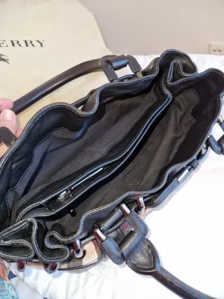 Bolso Burberry Beige y negro Impecable
